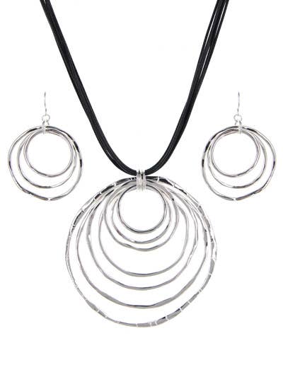 FR2864 All Silver Layered Multi-Ring Pendant Necklace Set