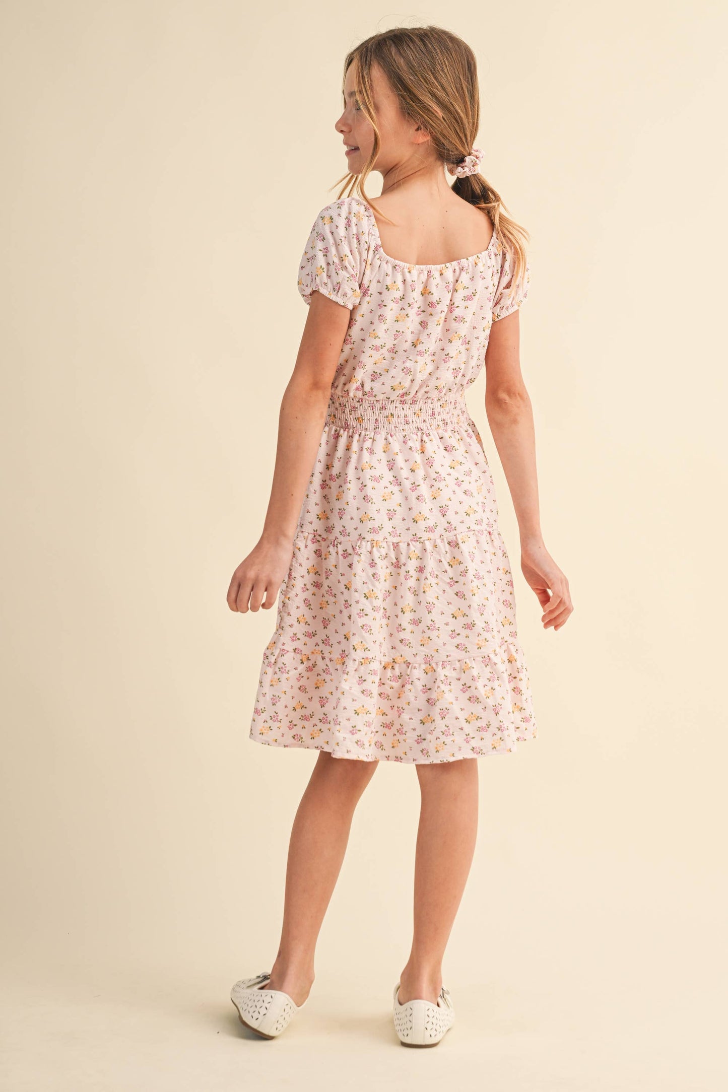 TWEEN KIDS GIRLS PEASANT PUFF SLV SMOCKED WAIST (7-12)