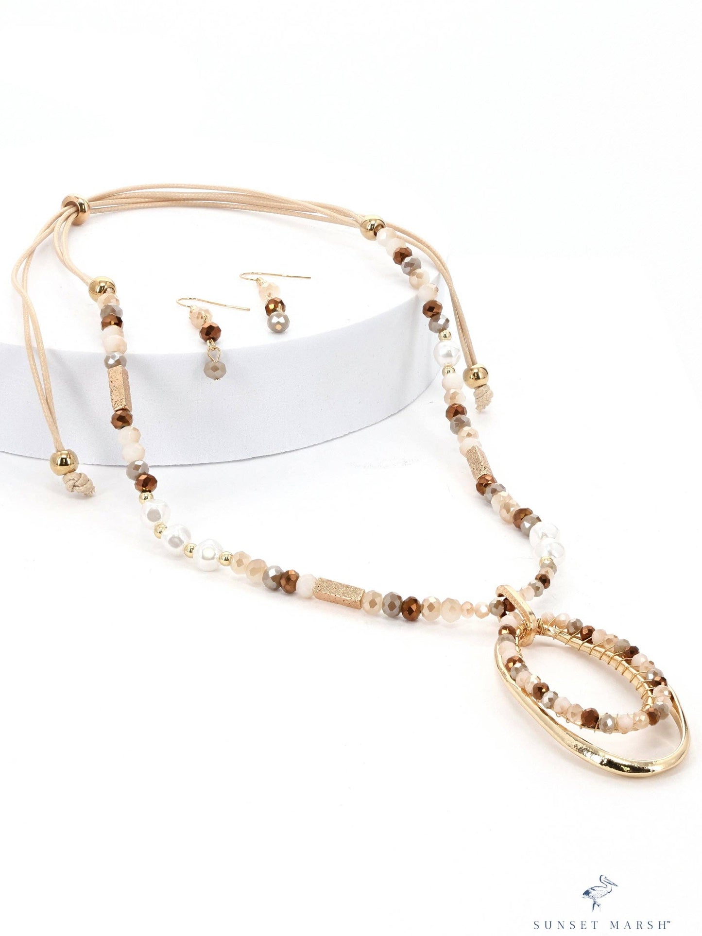 Sandswept Oasis - Gold Necklace Set
