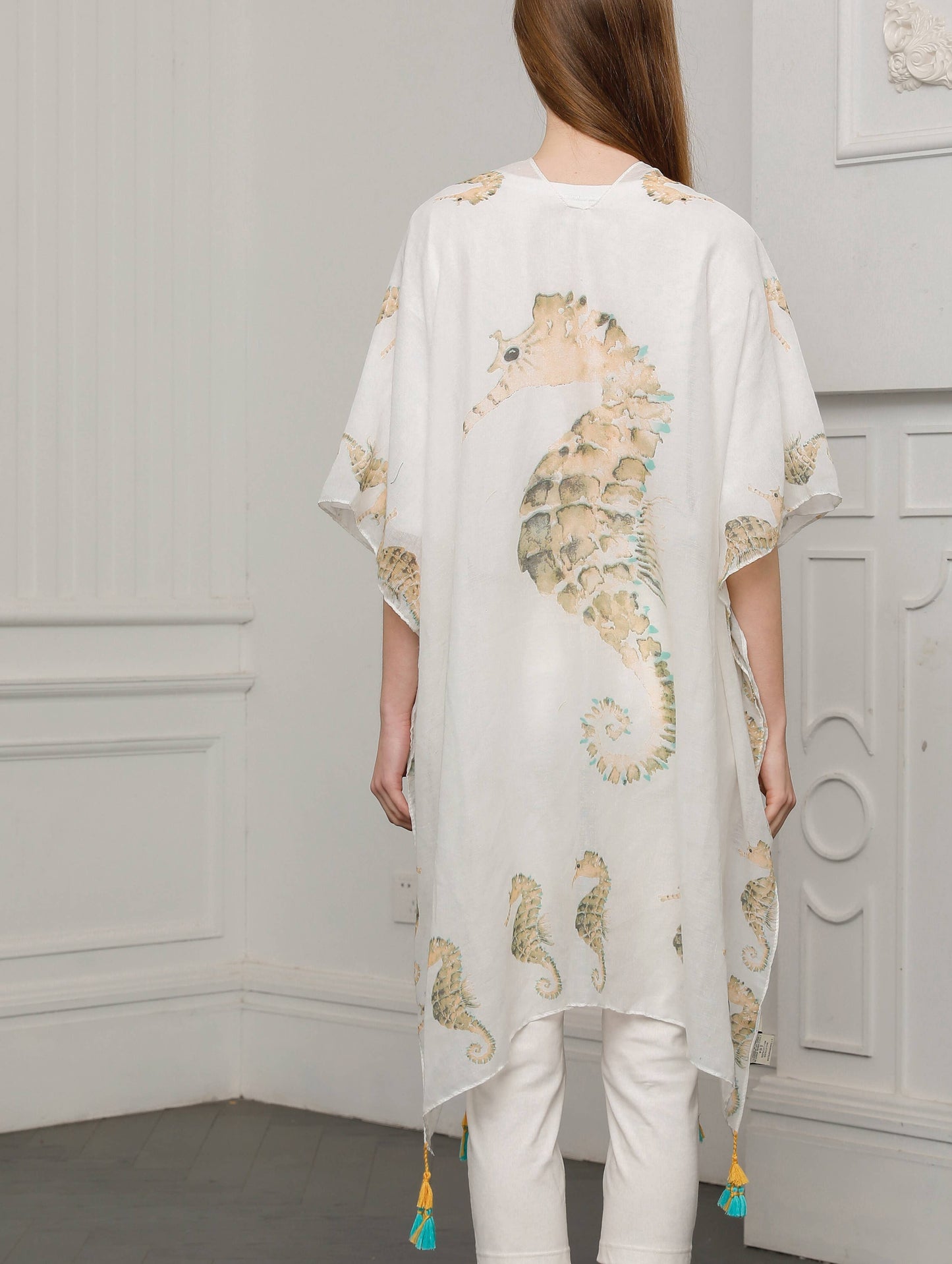 JC06260503 Handcrafted Tassel-Detailed Seahorse Kimono