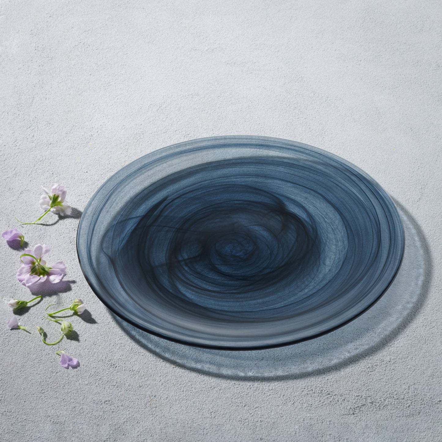 Souelle - Alabaster Black, Charger 13", Dishwasher Safe