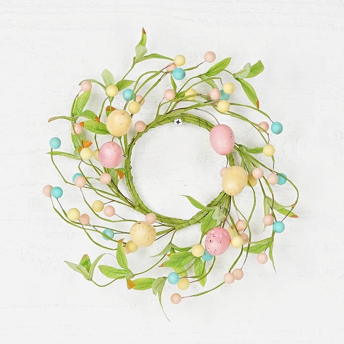 Ring-Mix Pastel Eggs with Willow Leaves-