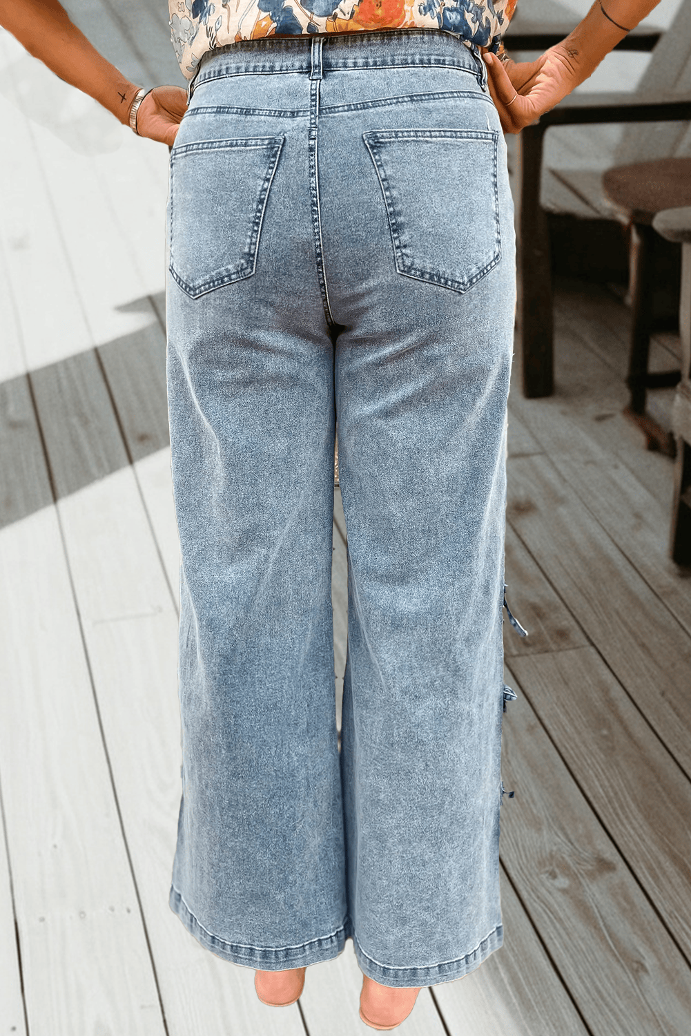 66 Spring 2026 Bow Knot Side Detail Straight Leg Loose Jeans