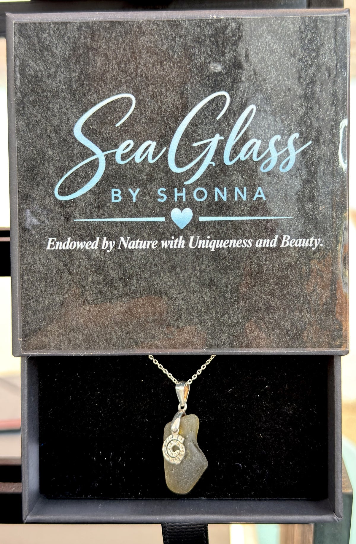 20” Eternal Current, sterling silver