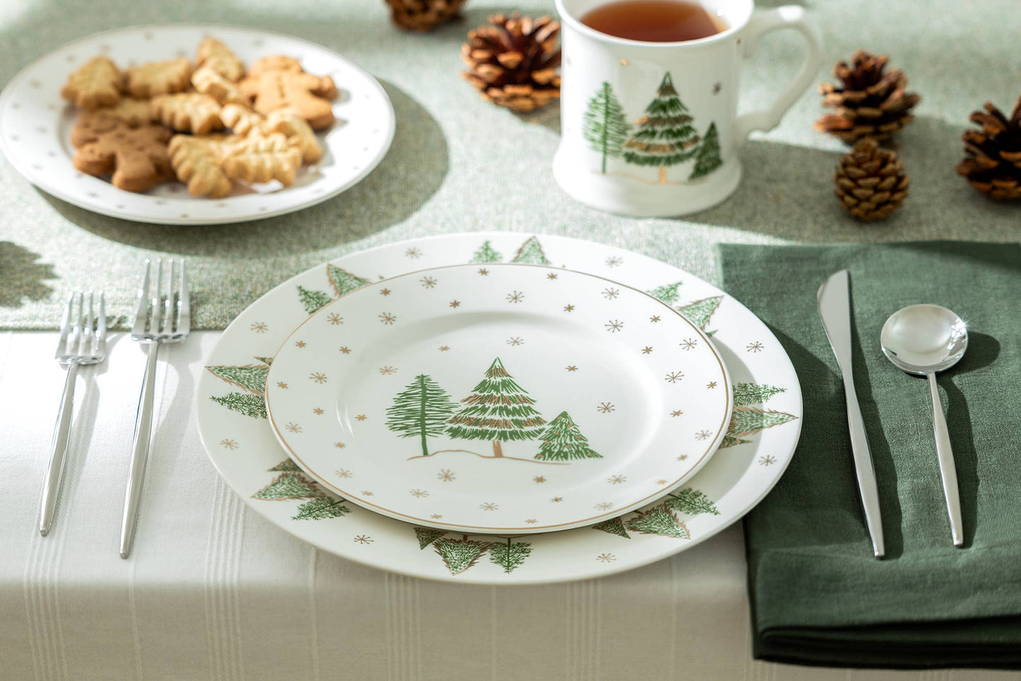Christmas Pine Trees 10.5" Fine Porcelain Dinner Plate