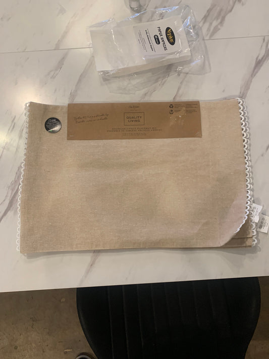 4 Placemats