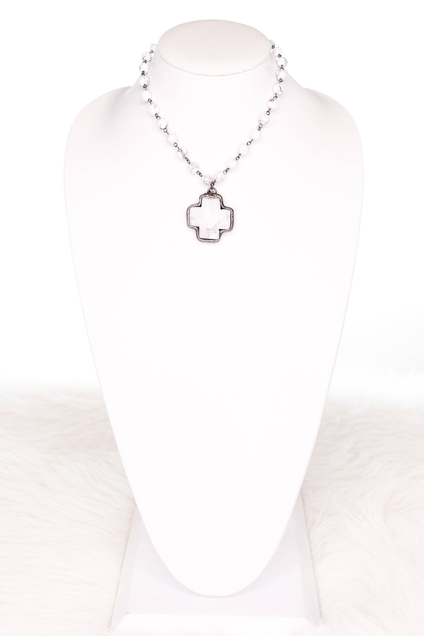 Theresa Necklace in White