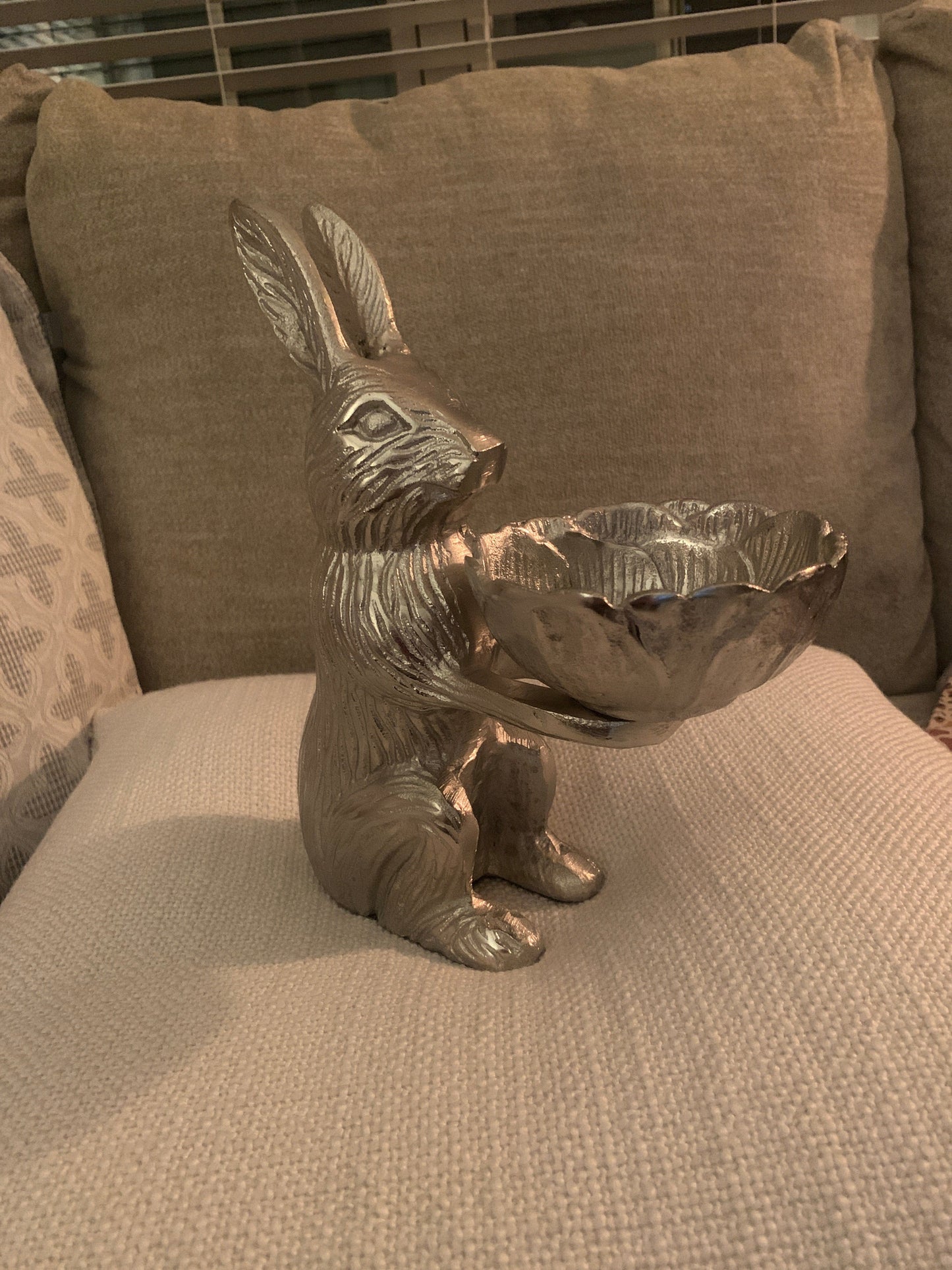 Silver Bunny w/ Dish