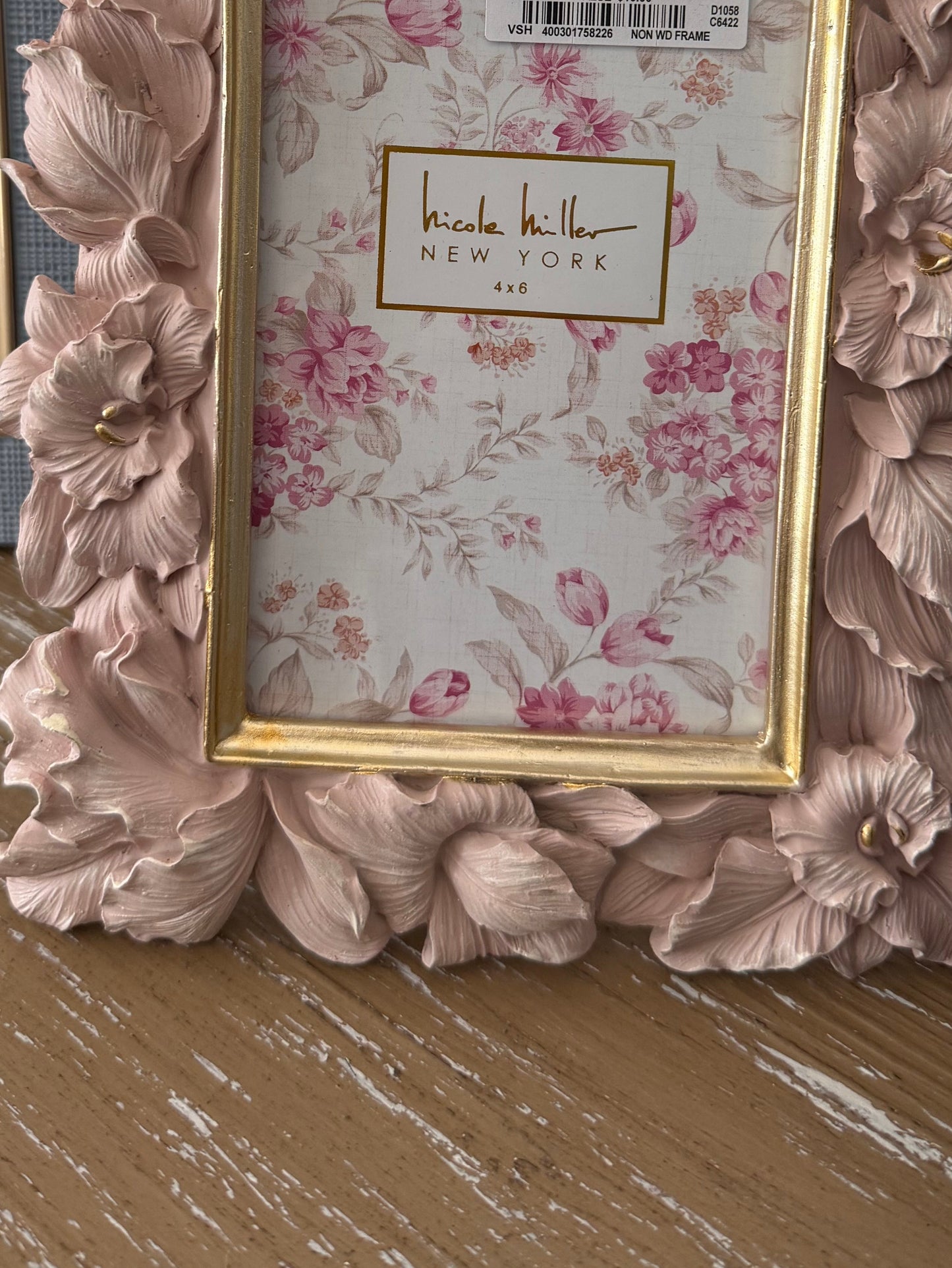 Pink Leaf Pic Frame
