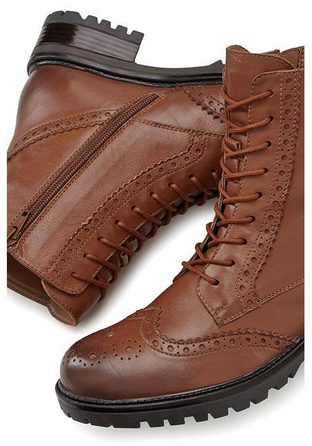 LASCANA Women's Detailed Combat Boots