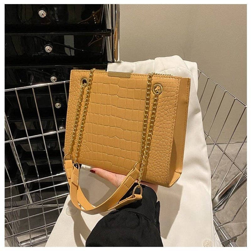Fashionable PU Large Capacity Square Shoulder Bag