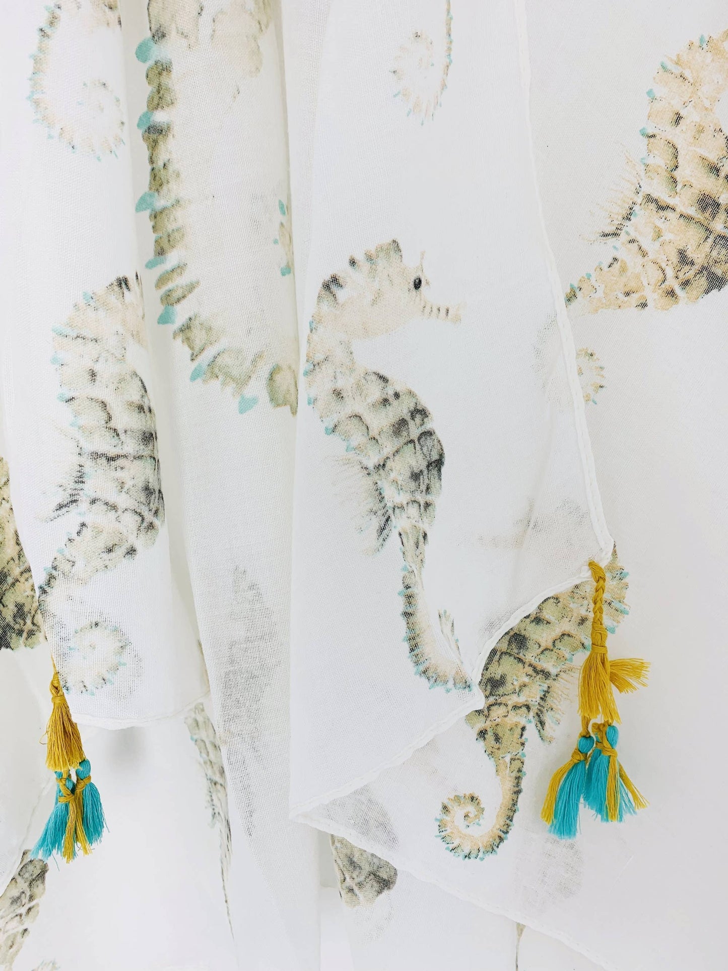 JC06260503 Handcrafted Tassel-Detailed Seahorse Kimono
