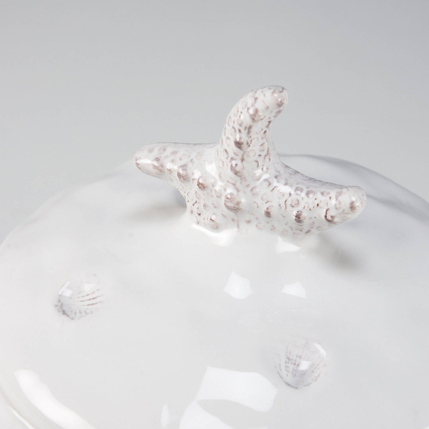 Embossed Beach Canister
