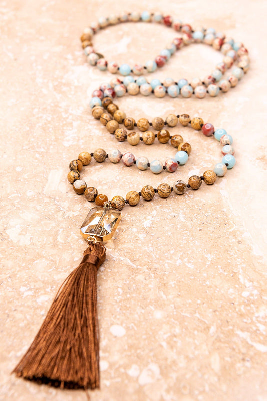 Tama Necklace Empire Beige