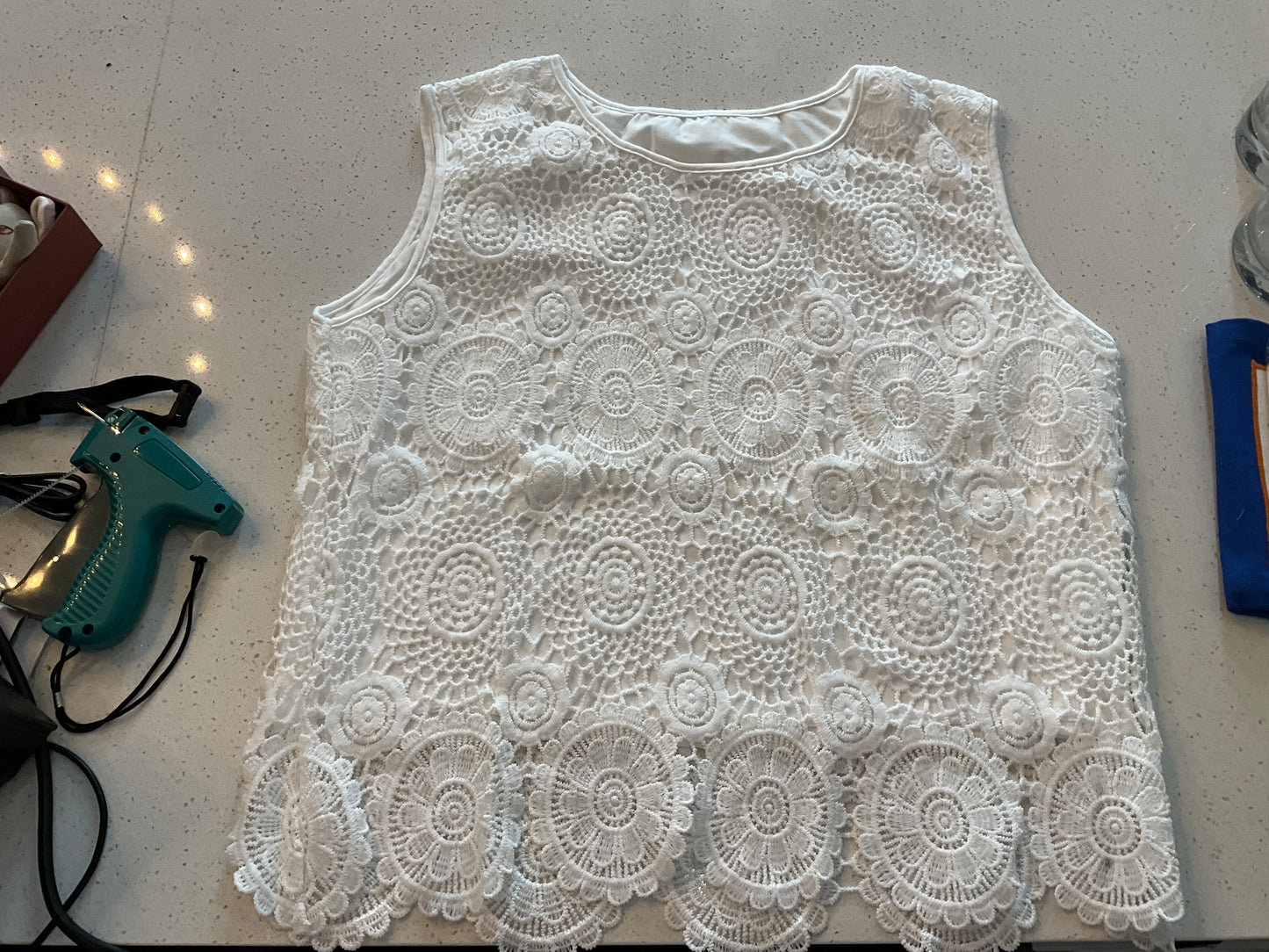 White knitted top