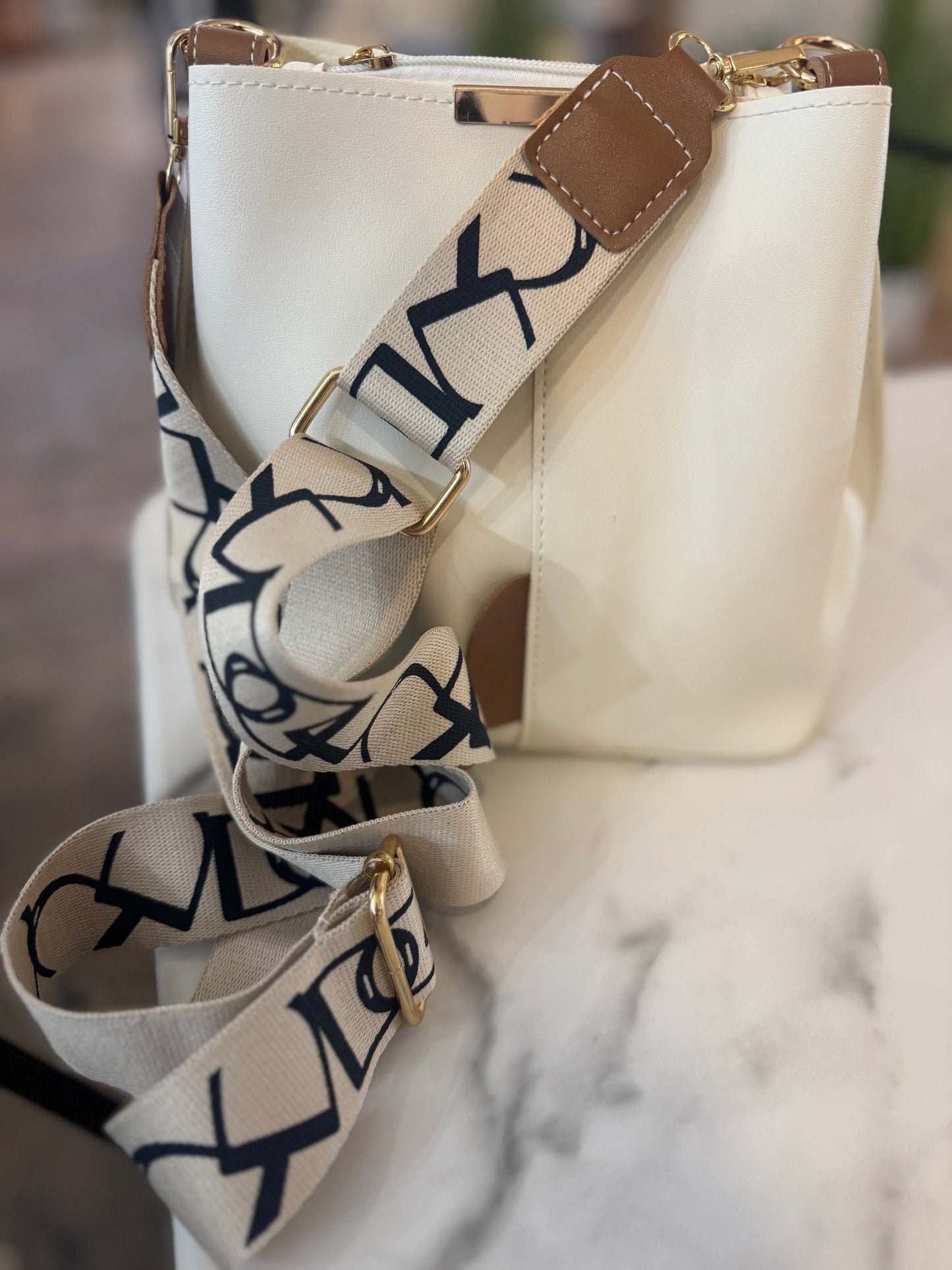 Cream & Brown Purse w/guitar strap