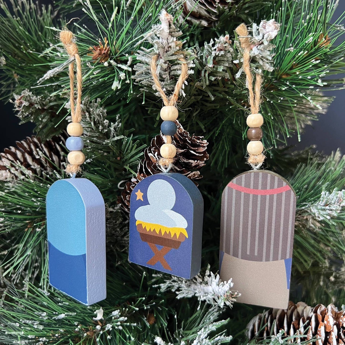 Holy Family Ornaments 