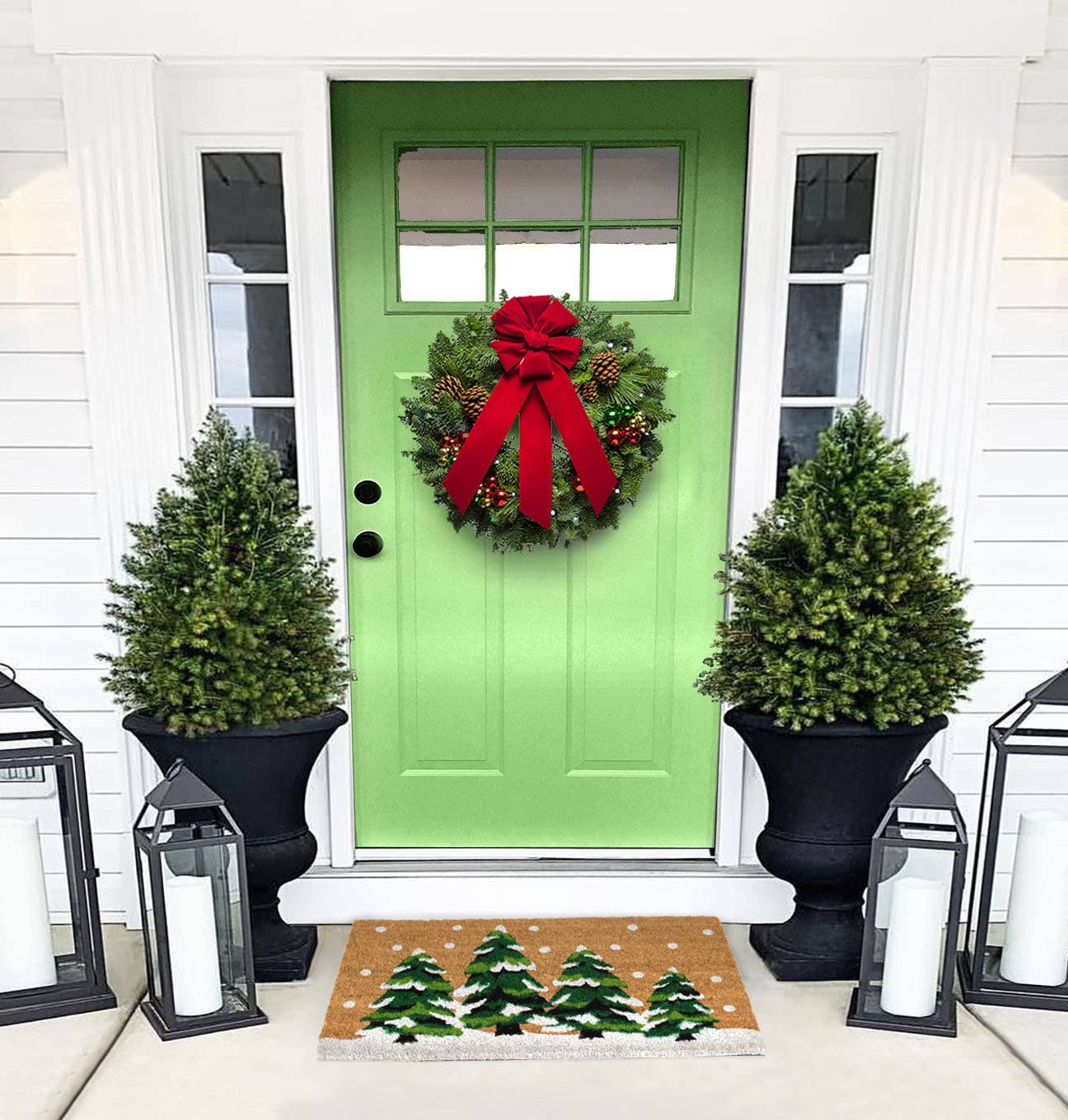 Green Christmas Topiaries Doormat, 18" x 30"