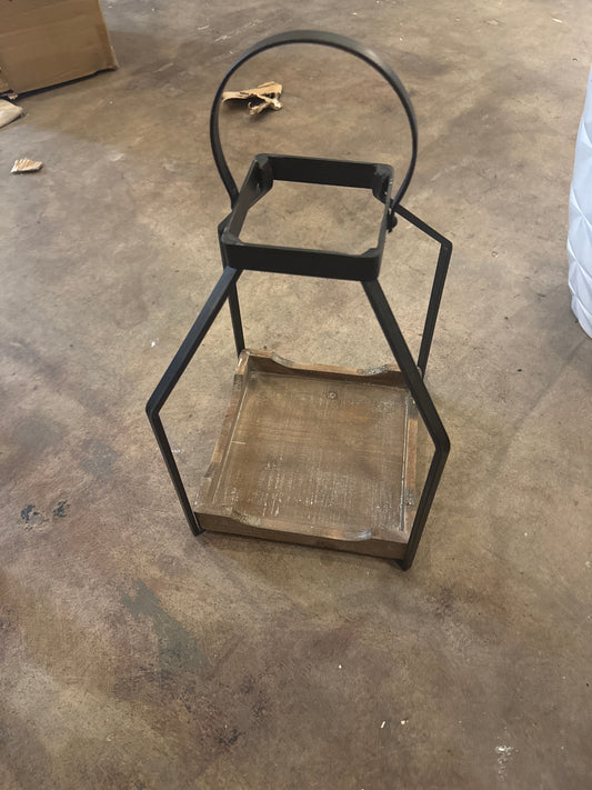 Smaller Everett Lanterns