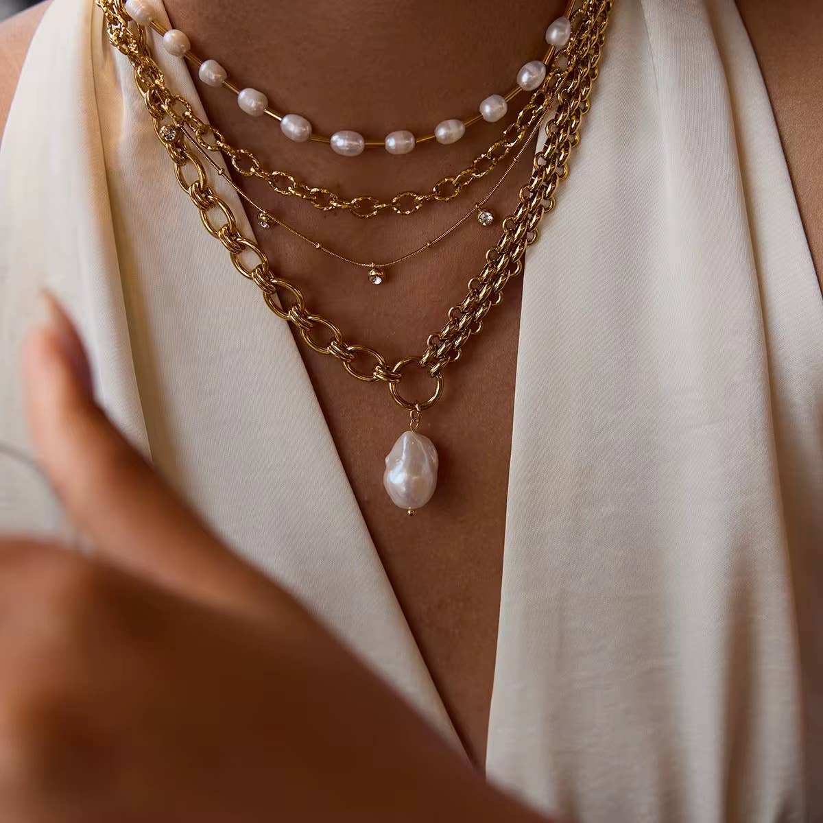 Lucy- Pearl and Mixed Chain PDV Necklace