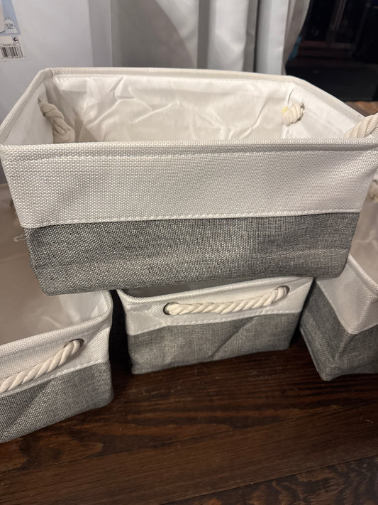 Canvas a rope basket