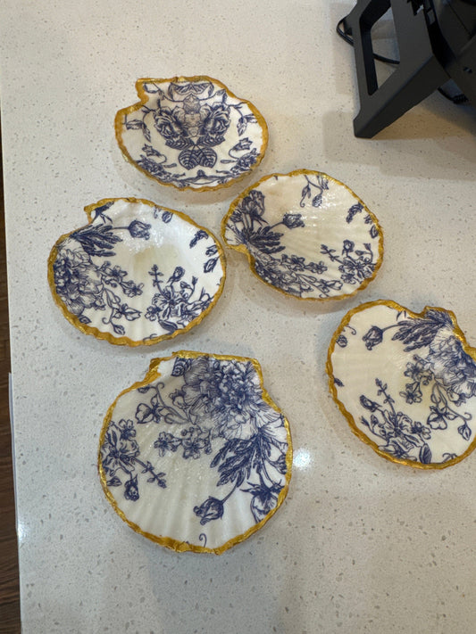 Toile Shell Dish NOT for Food