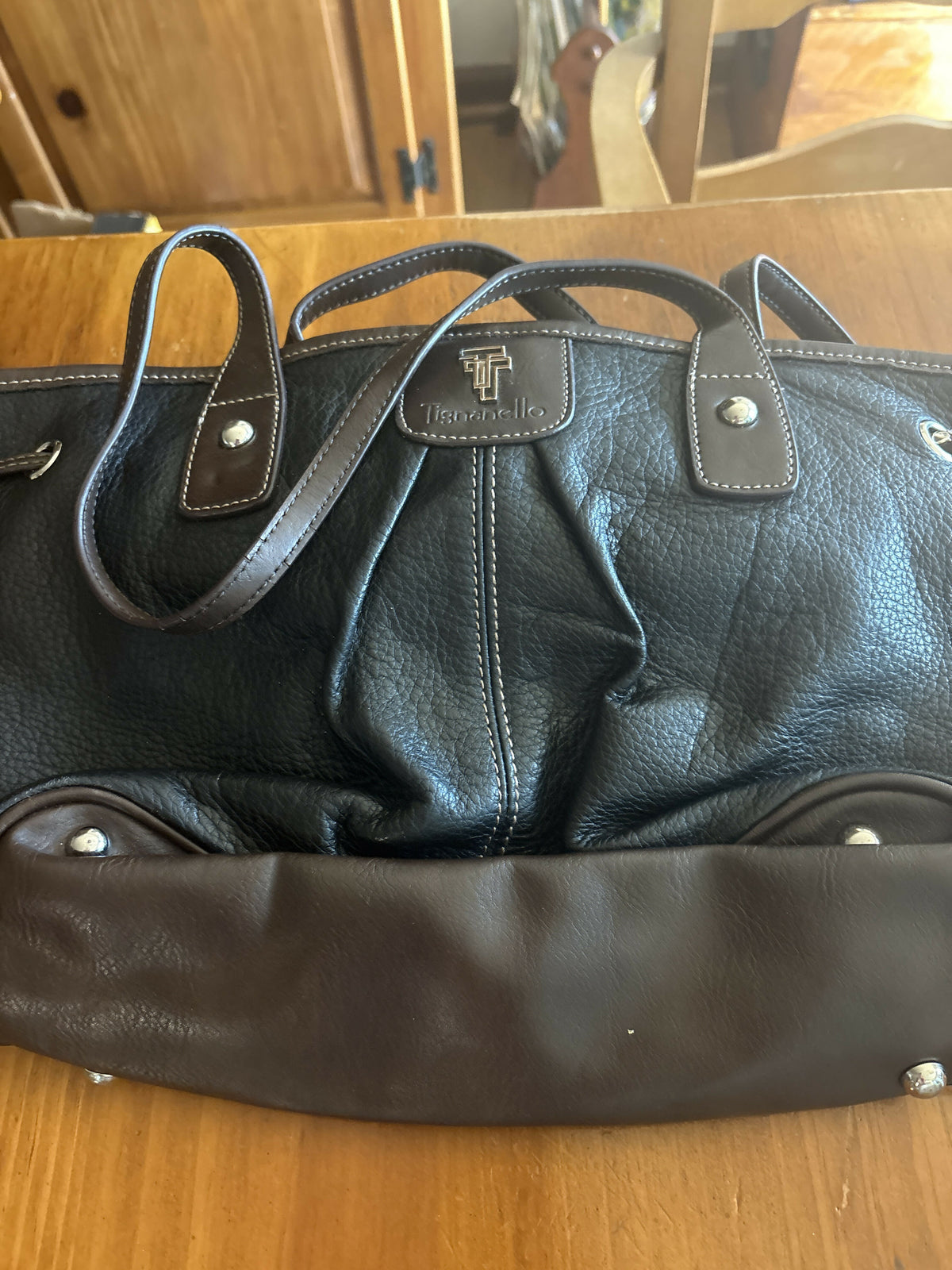 Tignanello leather purse