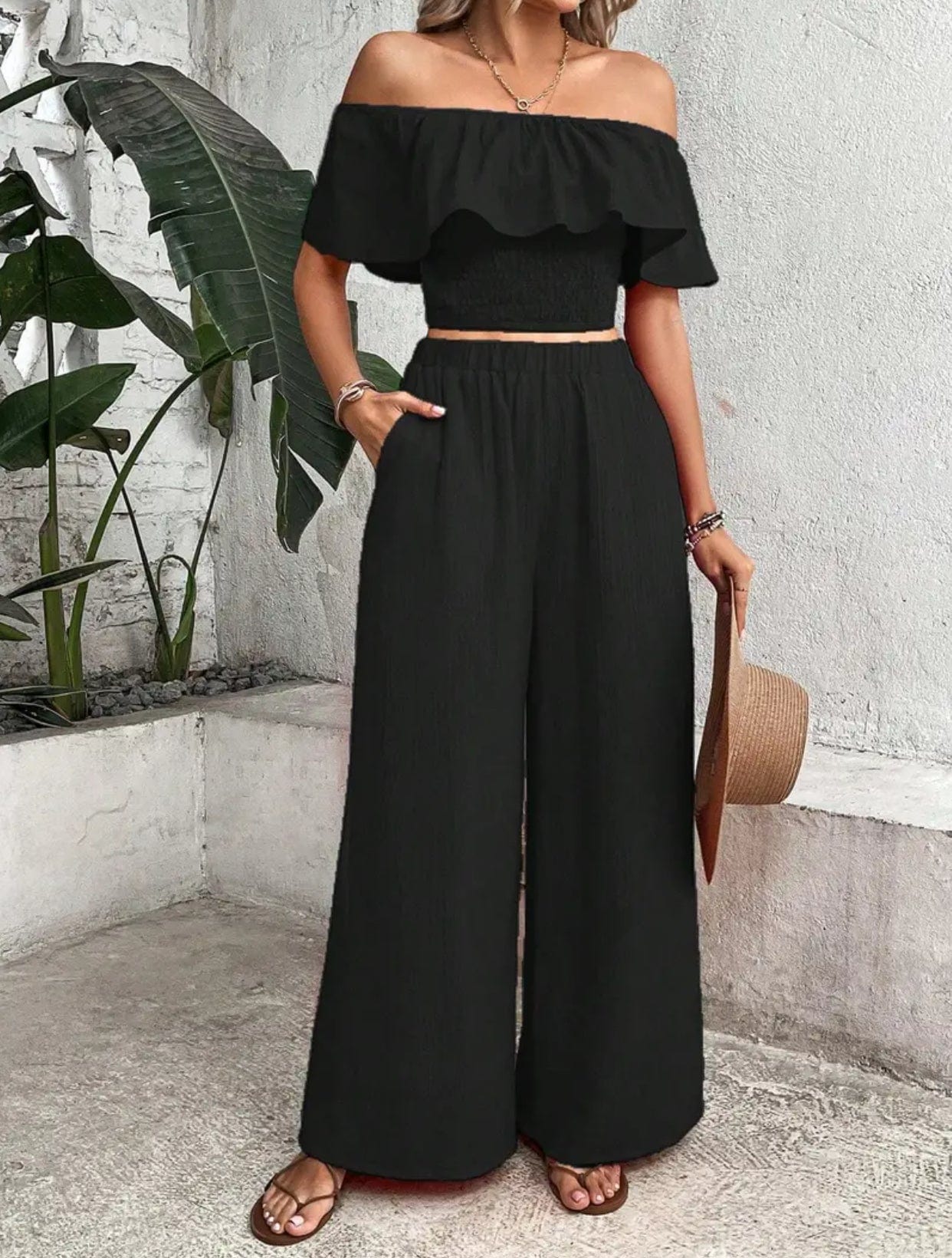 Casual Crop Top and Pants Set