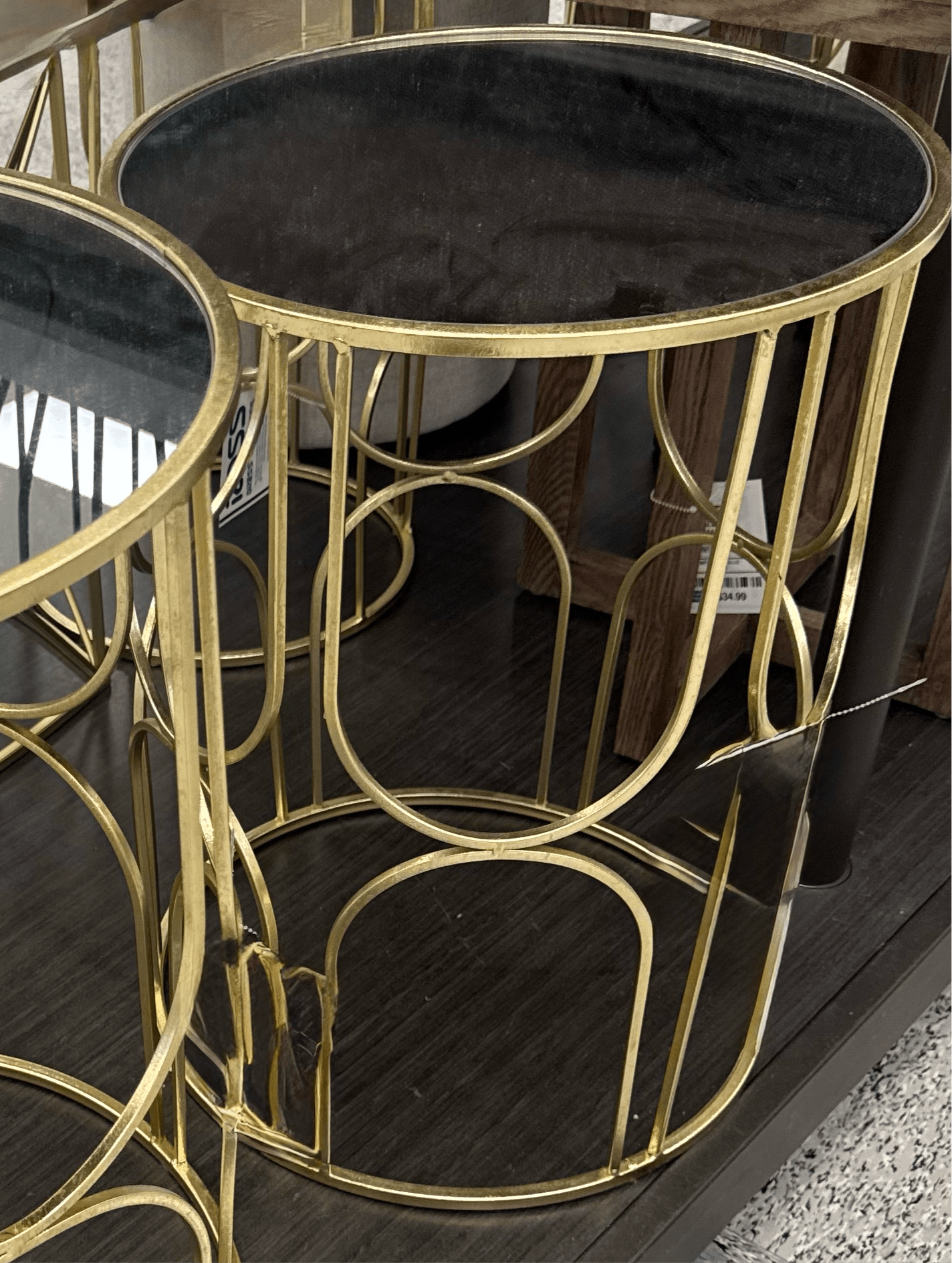 Brushed gold with mirrored top table medium