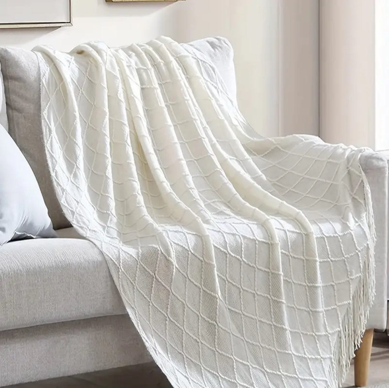White Nordic Knitted Blanket