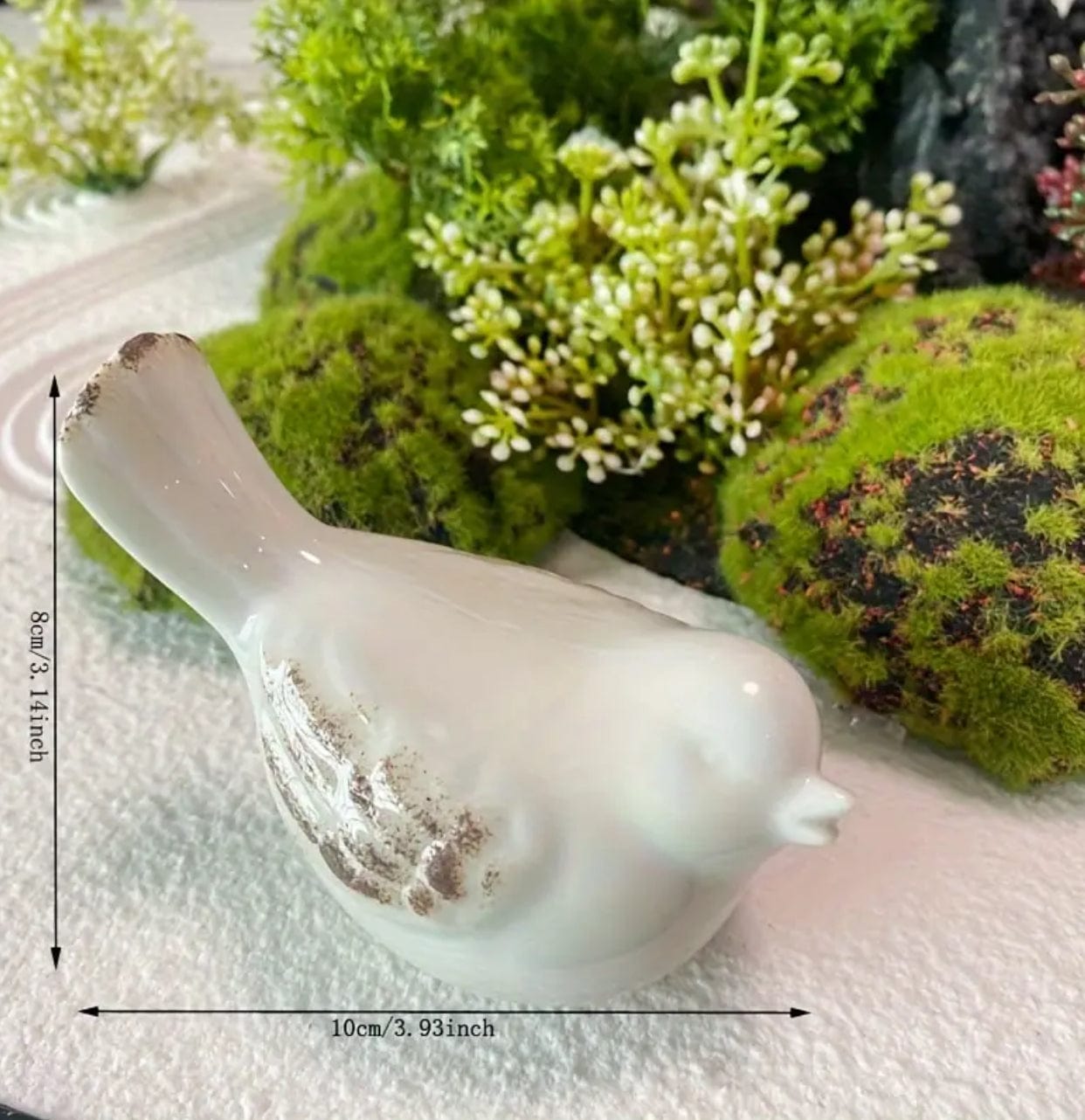 Speckled Bird - Ceramic w/ Painted Wings & Tail