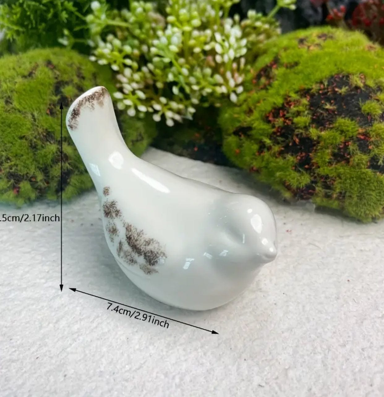 Speckled Bird - Ceramic w/ Painted Wings & Tail