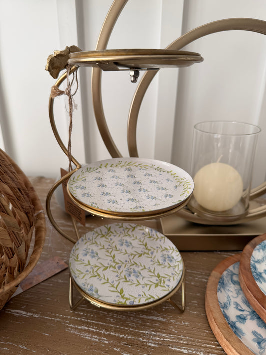 Small tiered tray