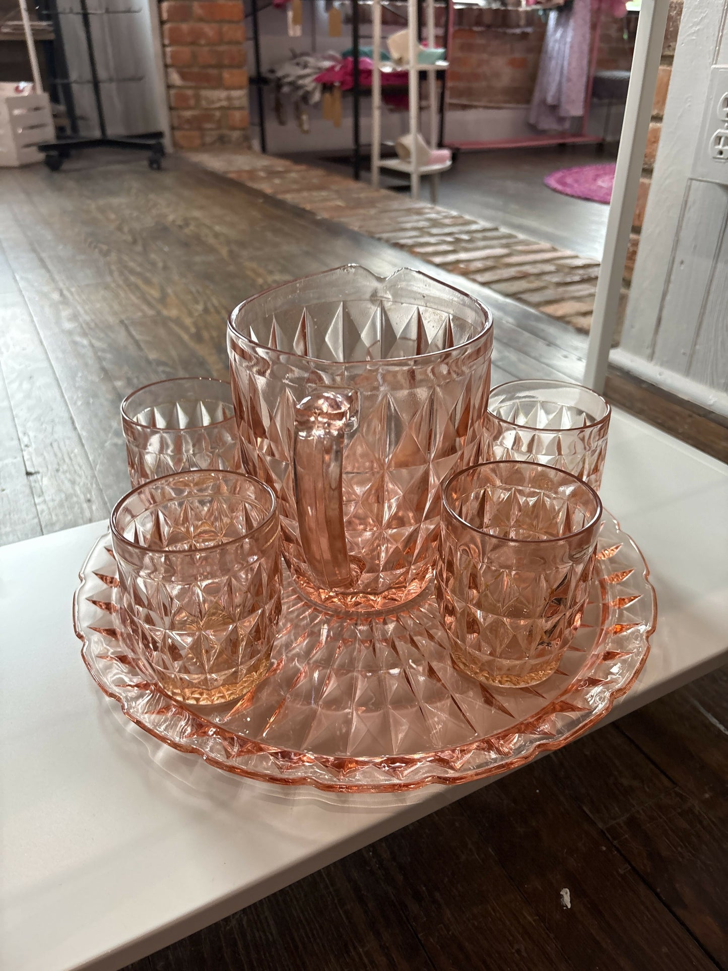 Pink “Windsor“ tray, pitcher, and five glasses