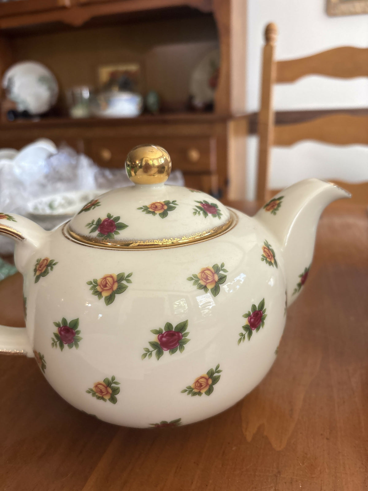 Royal Albert teapot