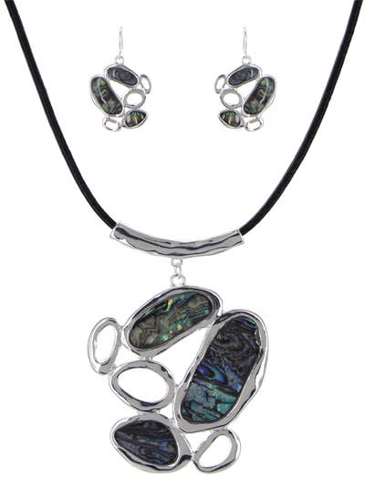 FR5156 16" Leather Cord Abalone Design Look Pendant Set