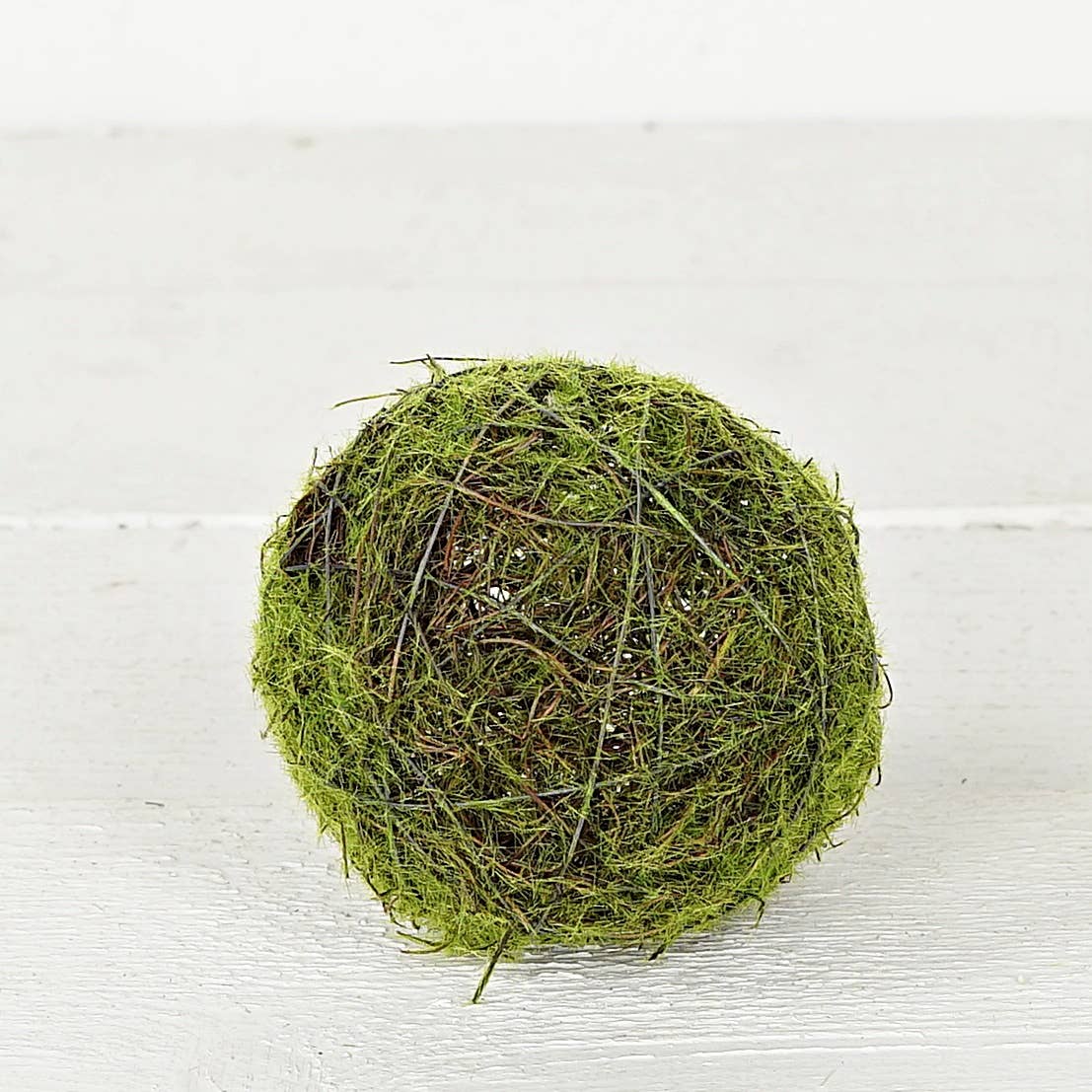 M30905- 4in Mossy Twig Ball-