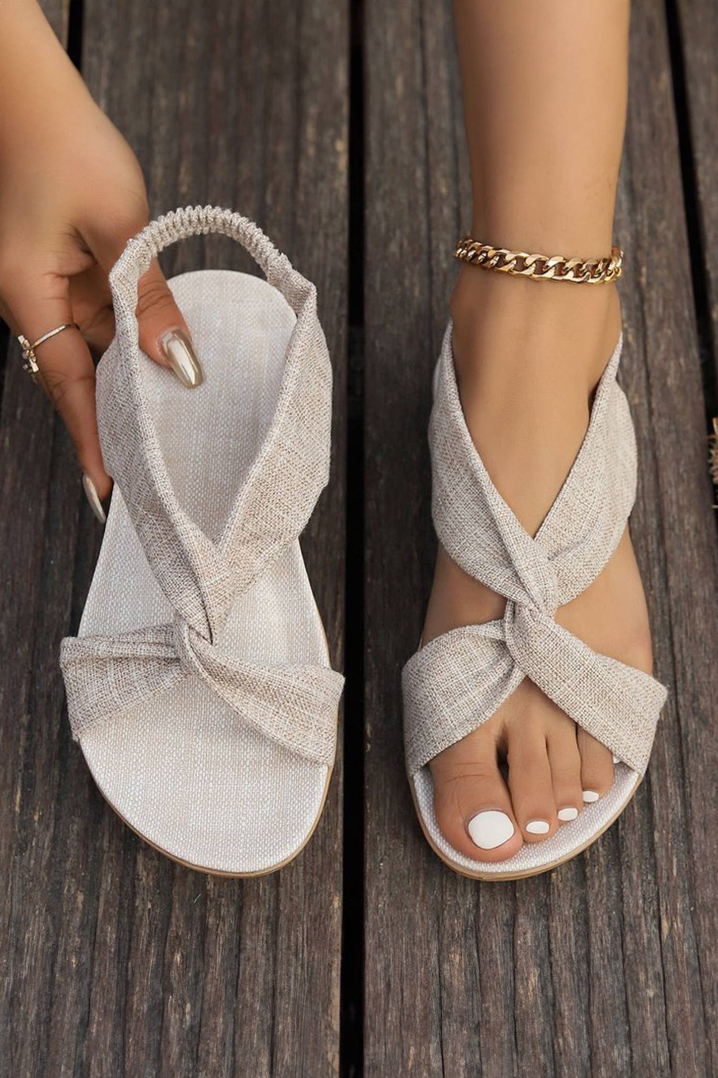Retro Crossed Straps Boho Vacation Sandals