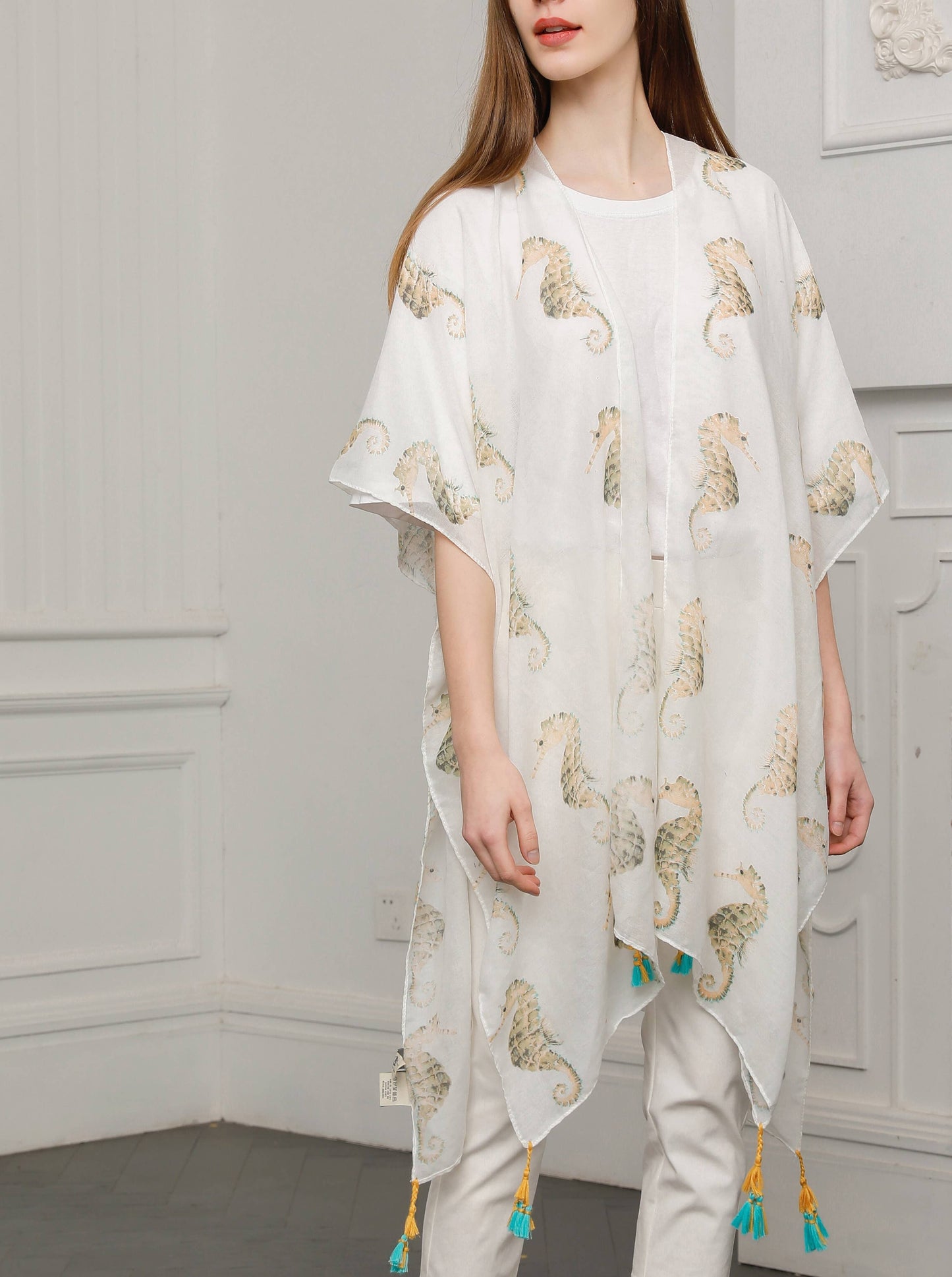 JC06260503 Handcrafted Tassel-Detailed Seahorse Kimono