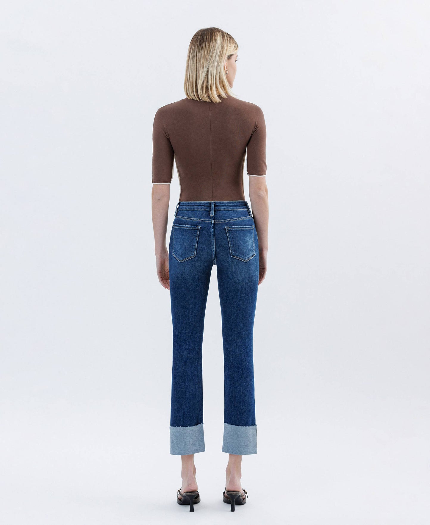 HIGH RISE CUFFED SLIM STRAIGHT JEANS LV1595