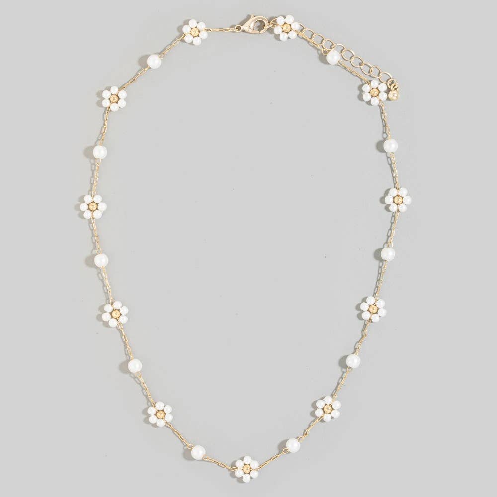 Floral Pearl Beaded Necklace