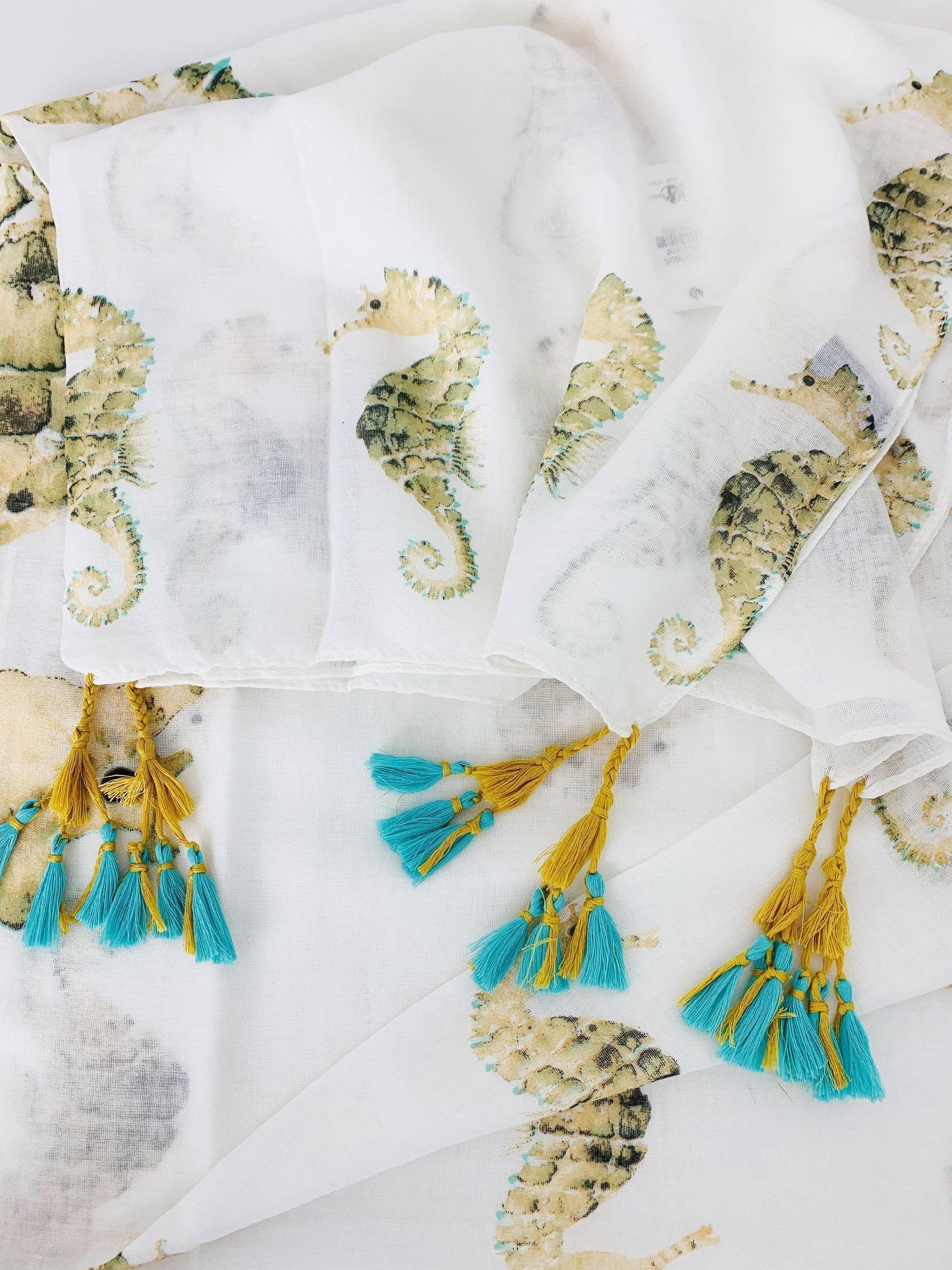 JC06260503 Handcrafted Tassel-Detailed Seahorse Kimono