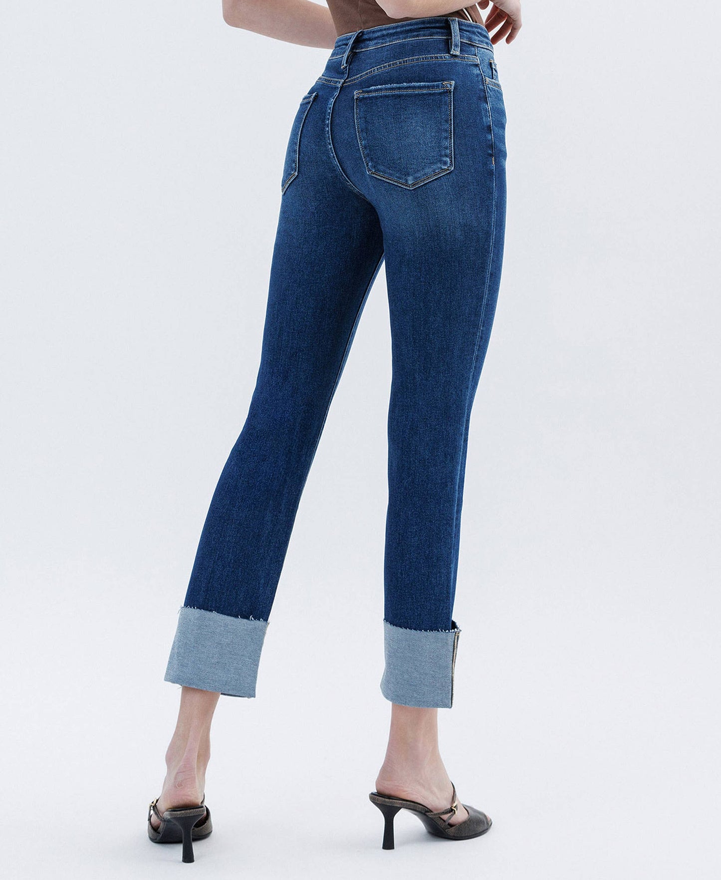 HIGH RISE CUFFED SLIM STRAIGHT JEANS LV1595