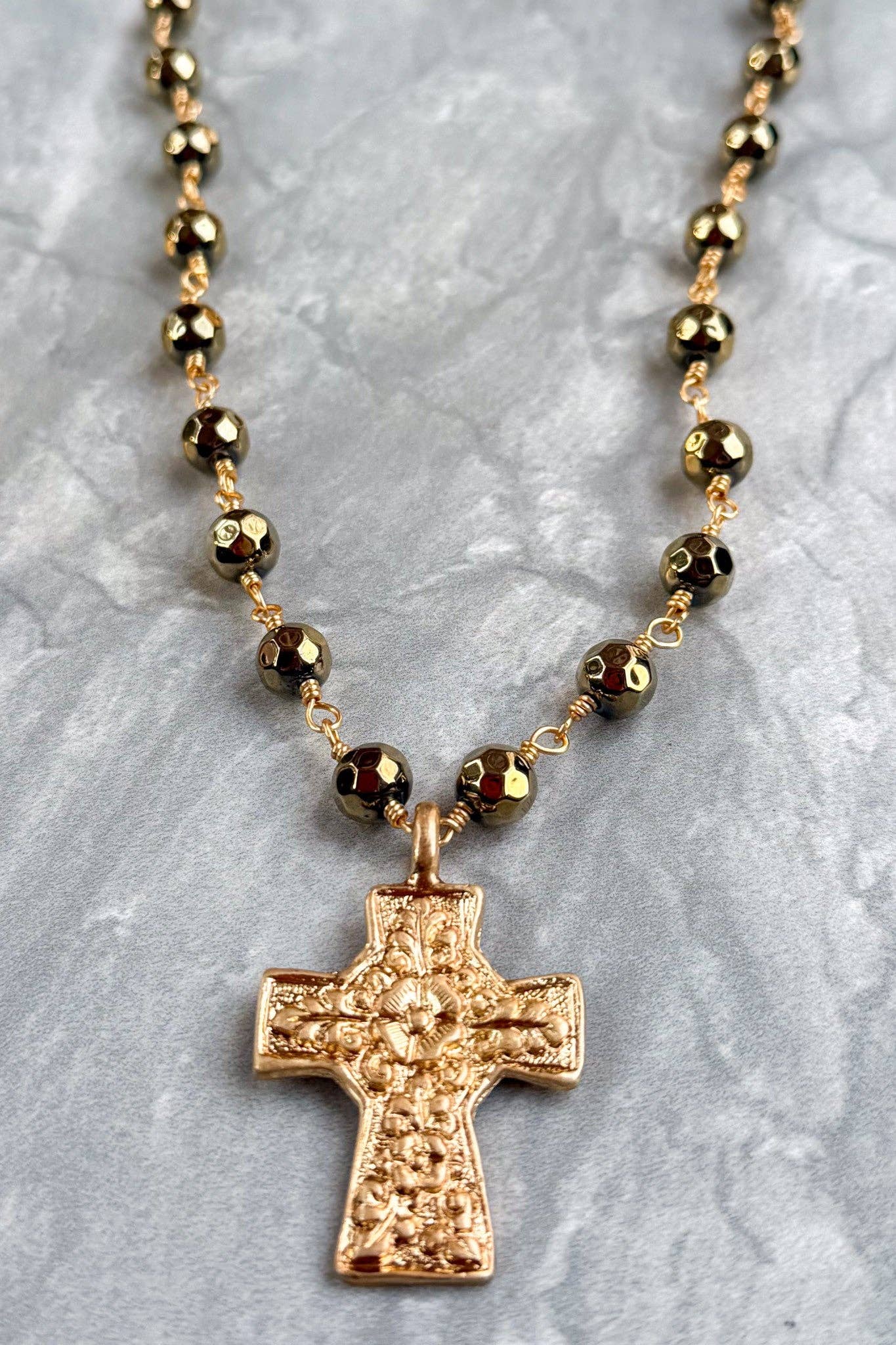 Talus Gold Necklaces