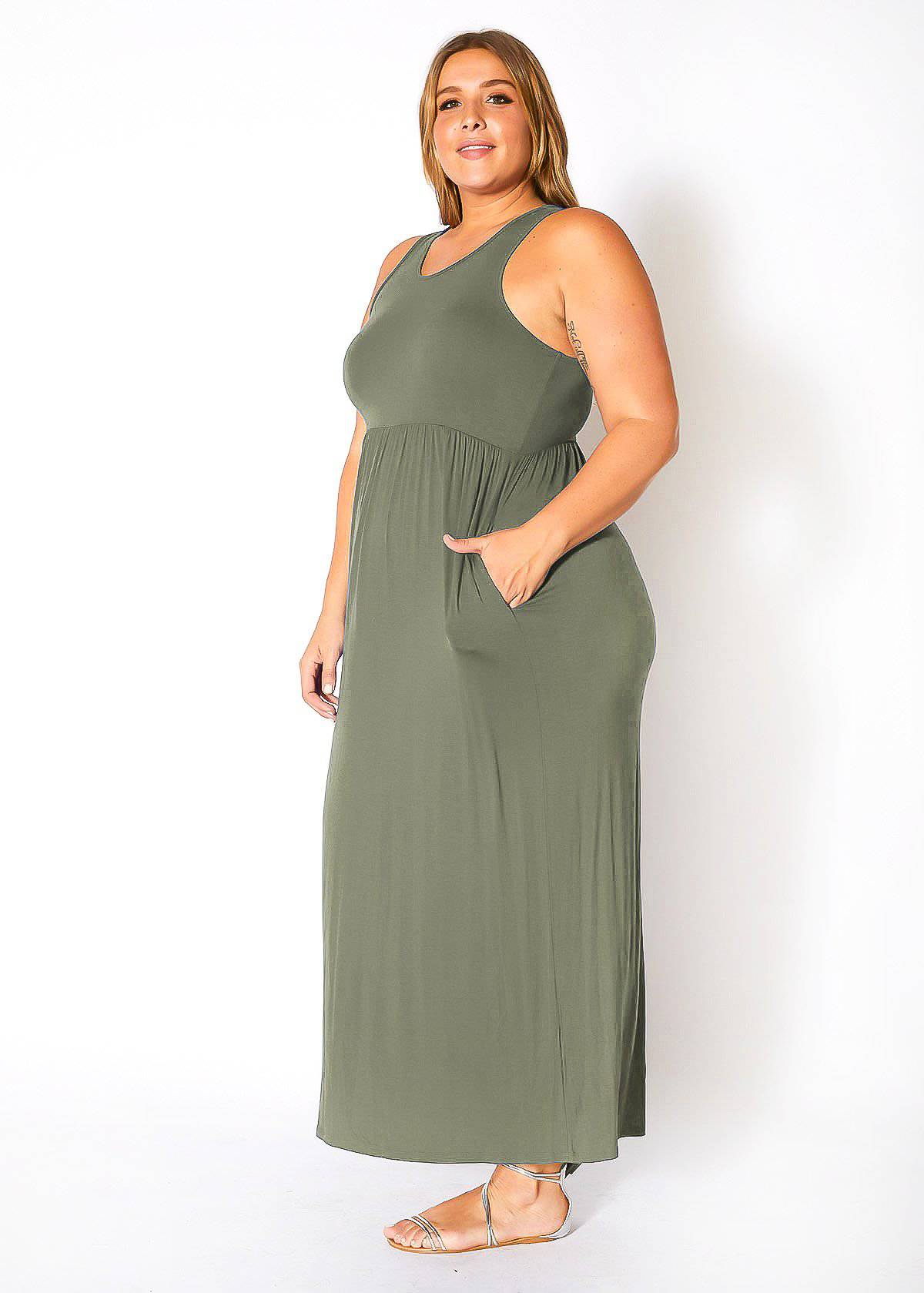 Bellatrix Plus Size Women's Sleeveless Pleated Maxi Dress