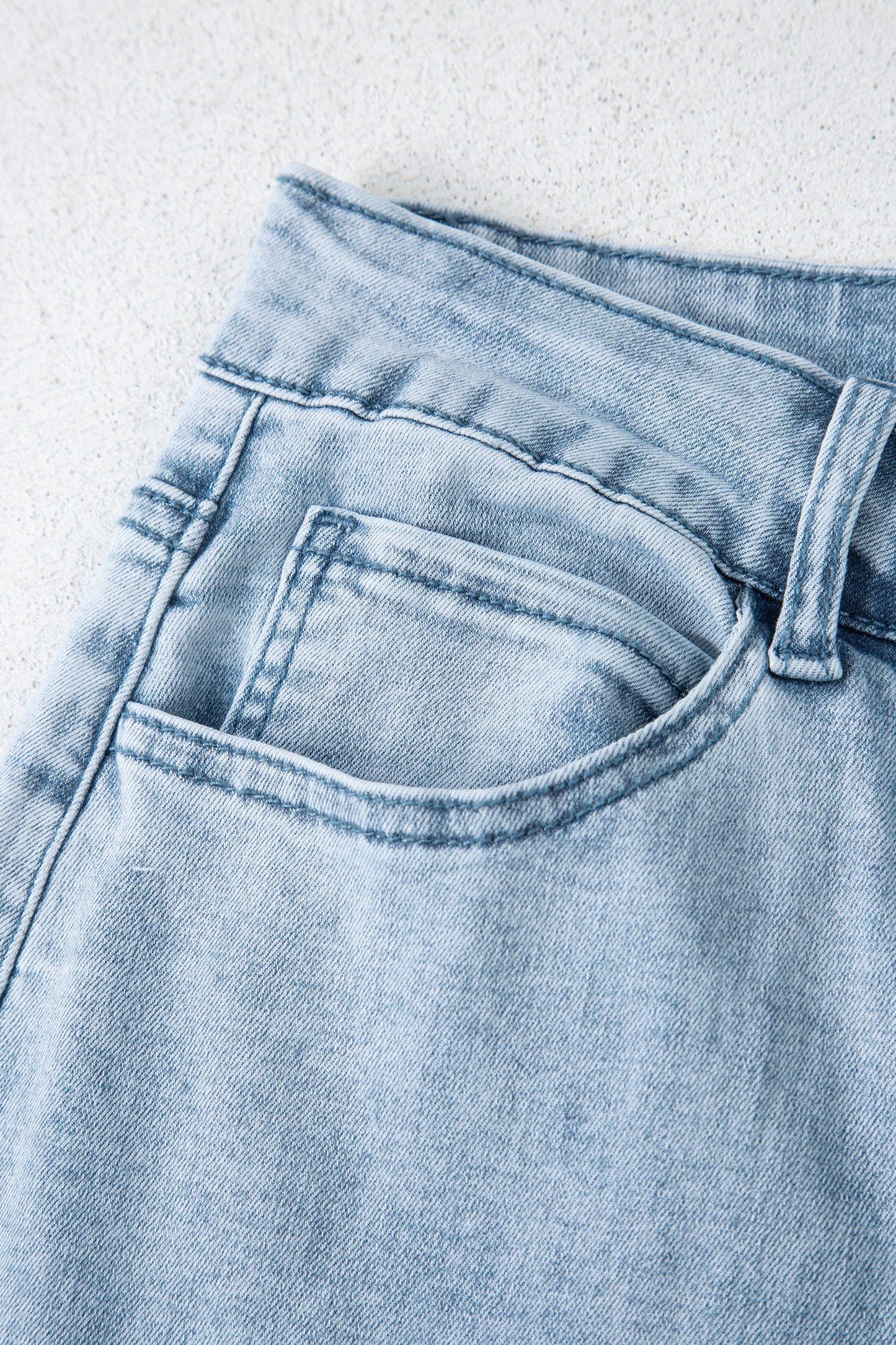 66 Spring 2026 Bow Knot Side Detail Straight Leg Loose Jeans