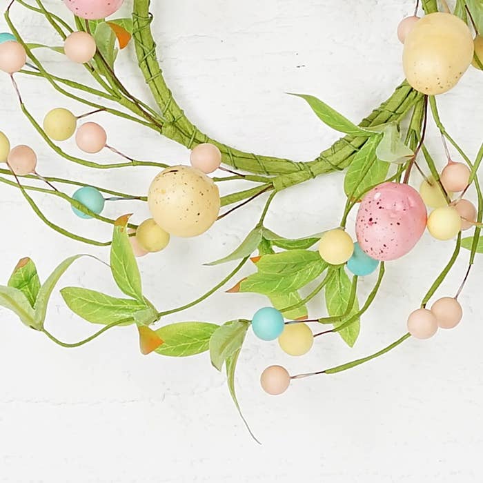 Ring-Mix Pastel Eggs with Willow Leaves-