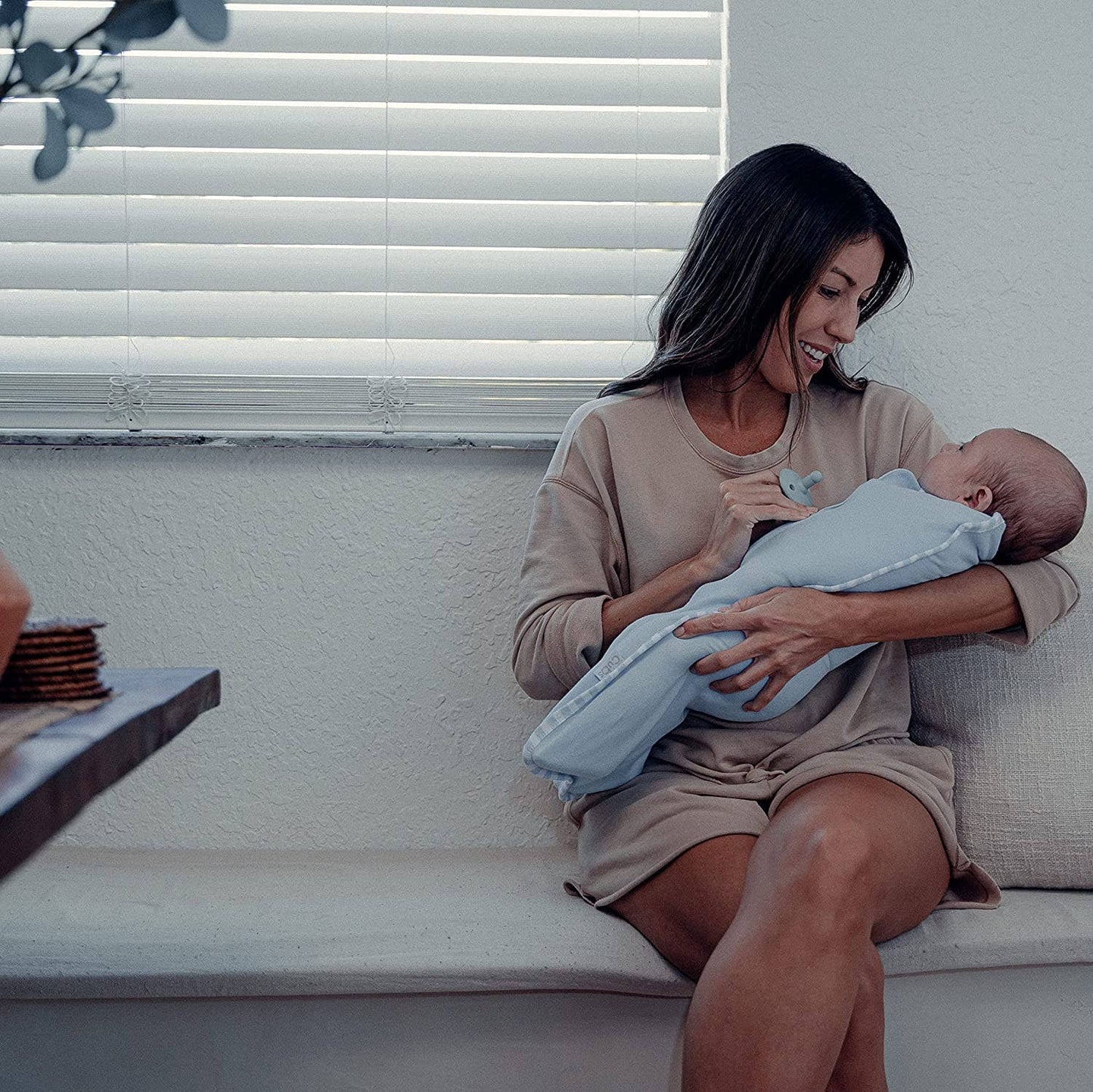 Easy Zipper Swaddle Blankets by Comfy Cubs