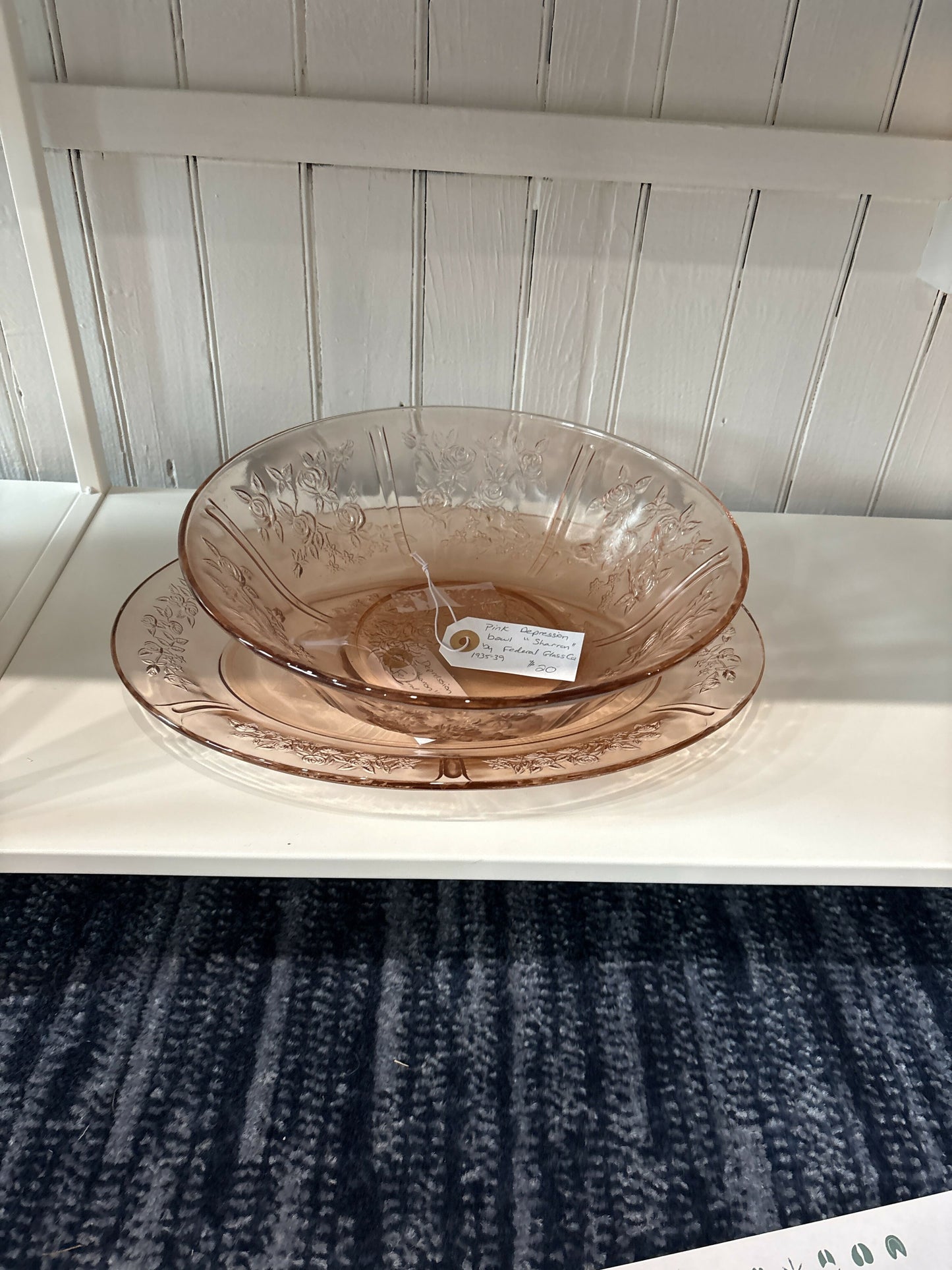 “Rose Sharon” pinkdepression bowl