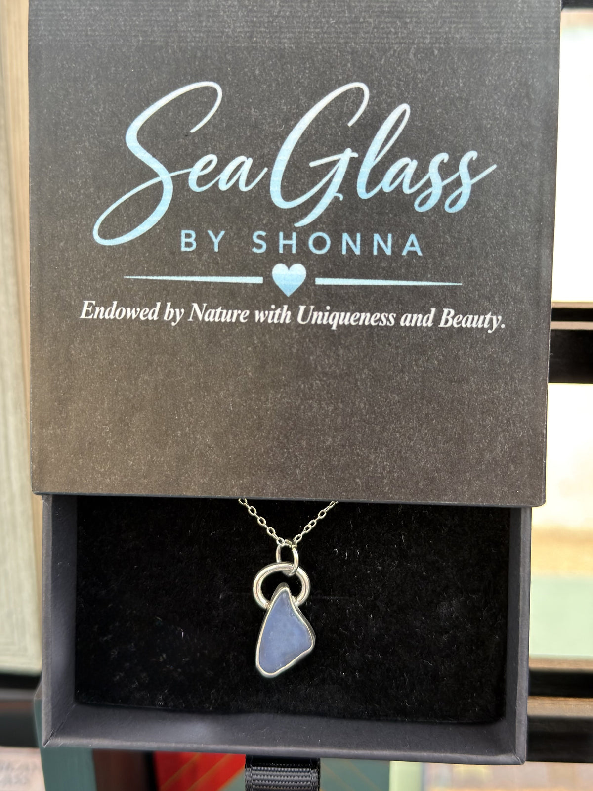 18” Periwinkle Dreams, Sterling silver